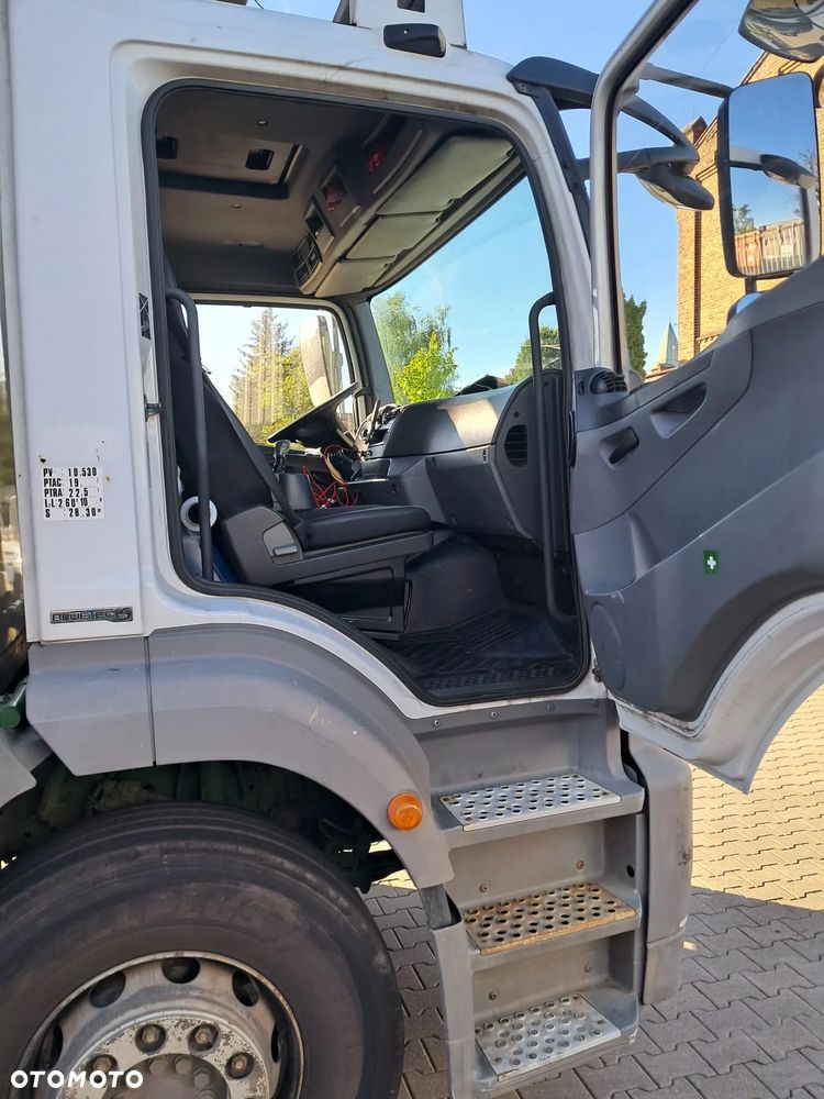 Mercedes-Benz AXOR 1828 - 25