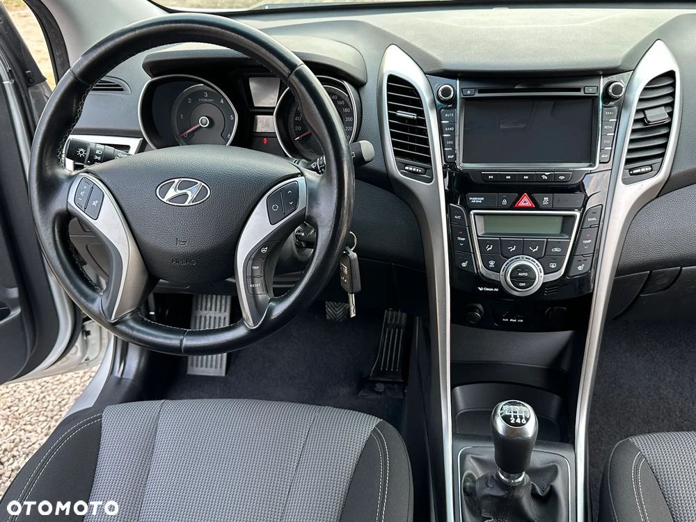 Hyundai i30 i30cw 1.6 CRDi Trend - 23