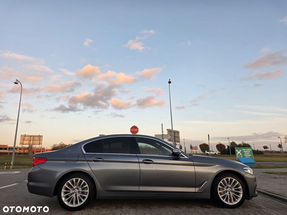 BMW Seria 5 530e iPerformance GPF Luxury Line - 6