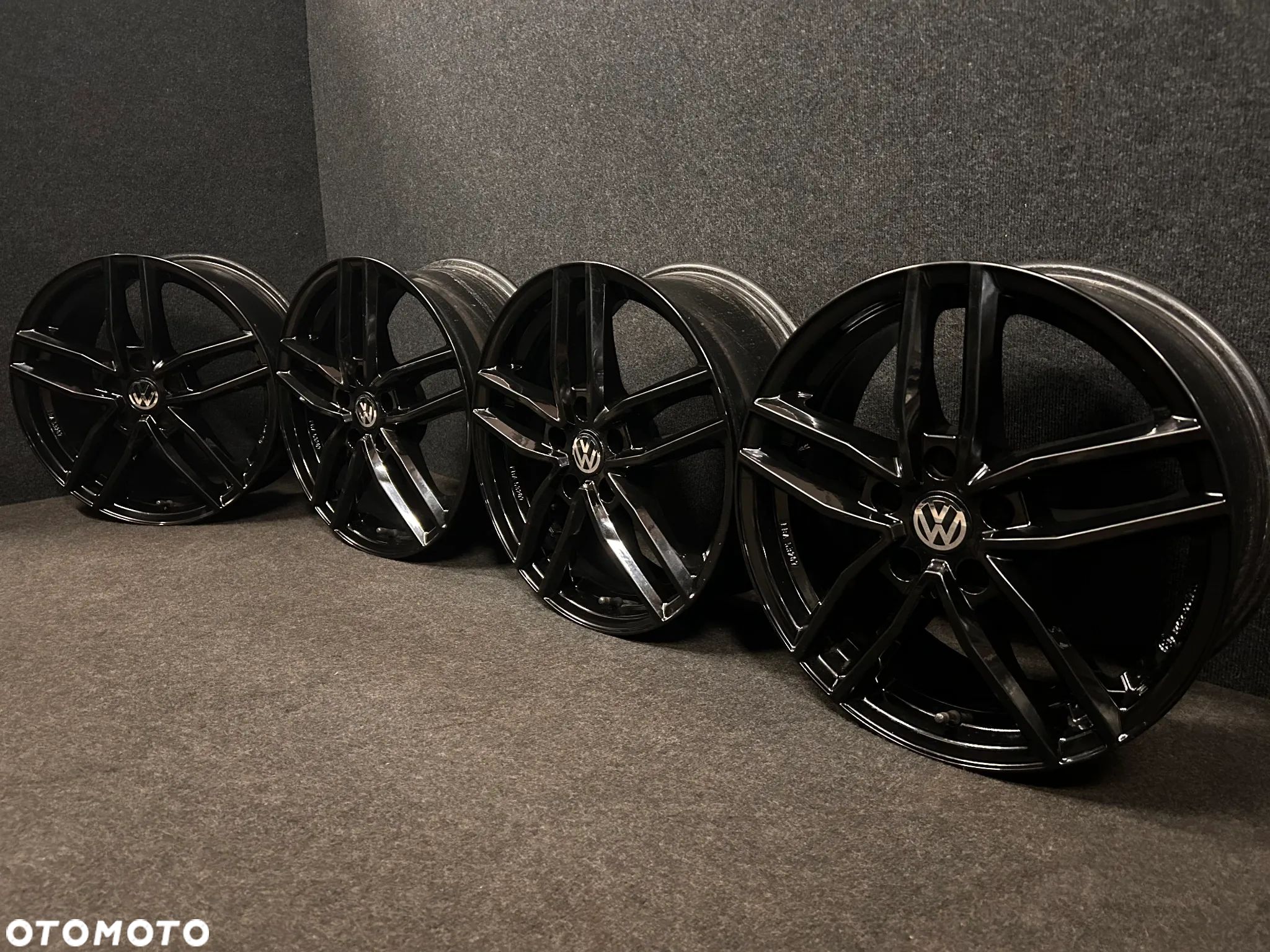 Alufelgi VW Passat B8, B7, Tiguan, Golf 5, 6, 7 17 cali 5x112 4szt. Ładne! - 1