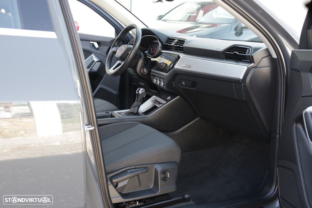 Audi Q3 Sportback 35 TDI S tronic - 24