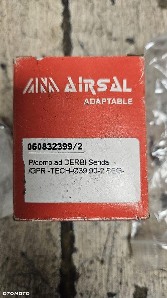 Nowy Tłok Airsal Derbi Senda / GPR 50cc  39,90mm (060832399) - 2