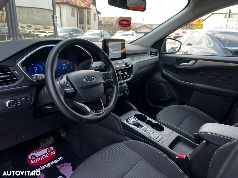 FORD Kuga 2022 — imagine 42