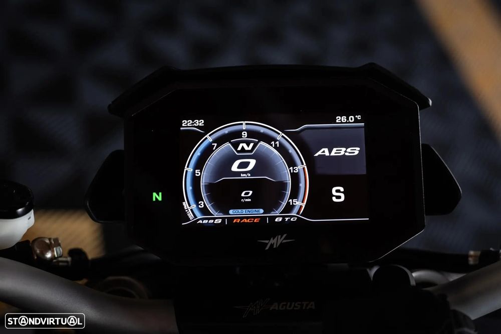 MV Agusta Brutale - 32