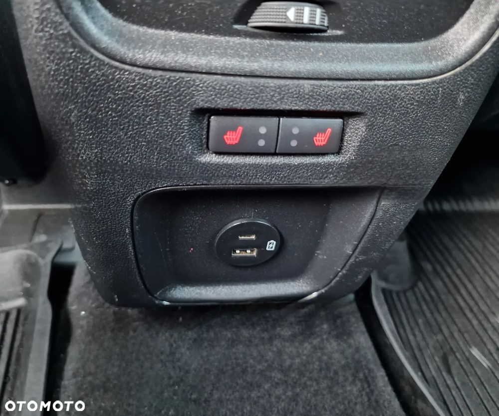 Ford Kuga 2.5 FHEV AWD Graphite Tech Edition e-CVT - 25