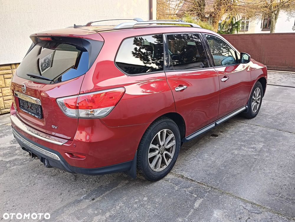 Nissan Pathfinder - 9