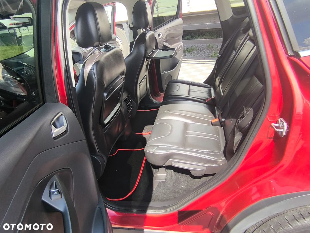 Ford Kuga 2.0 TDCi FWD Titanium - 22