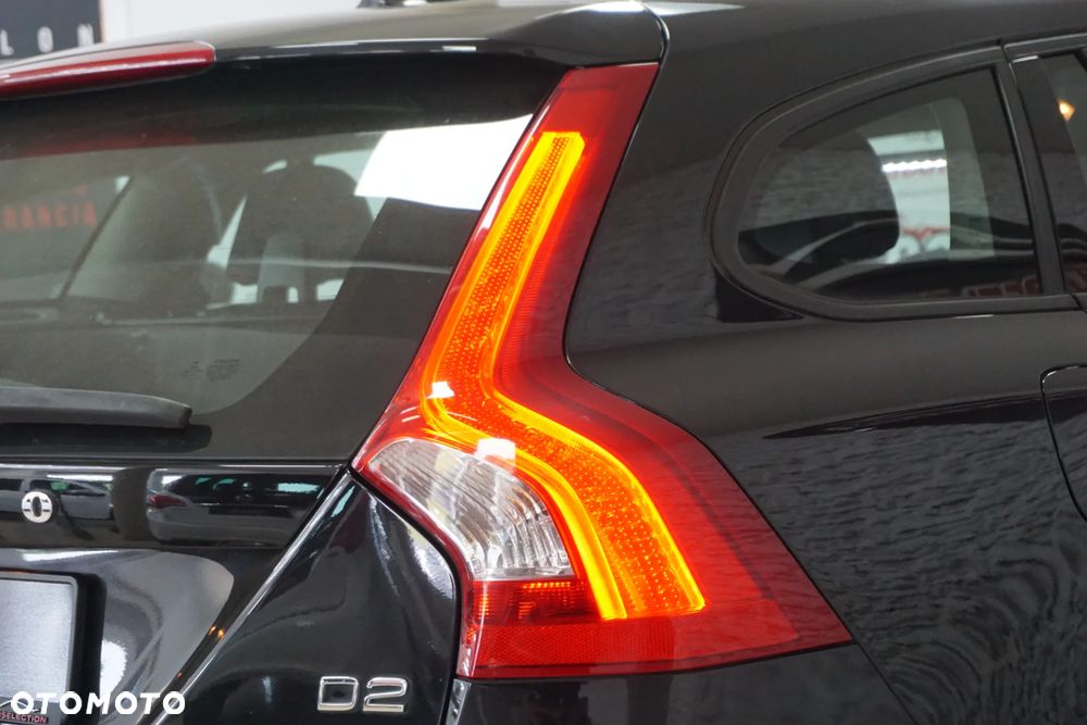 Volvo V60 DRIVe Kinetic - 17