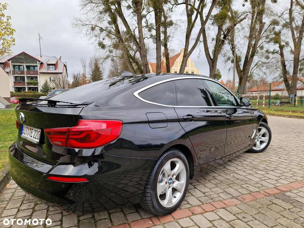 BMW 3GT 318d - 9