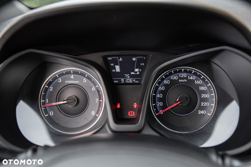 Hyundai ix20 1.6 Premium - 19