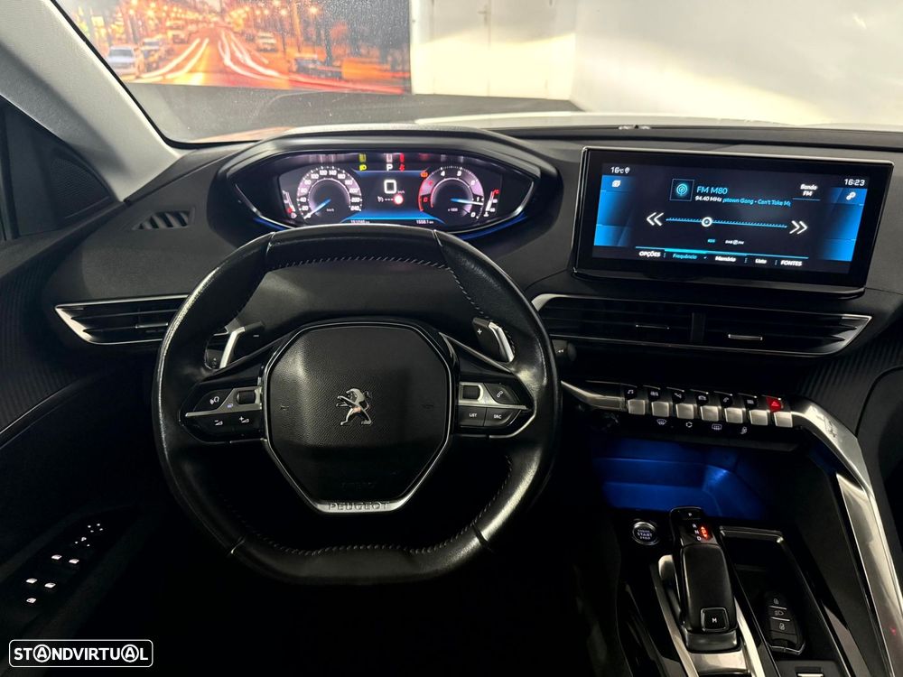 Peugeot 3008 1.5 BlueHDi Allure Pack EAT8 - 22