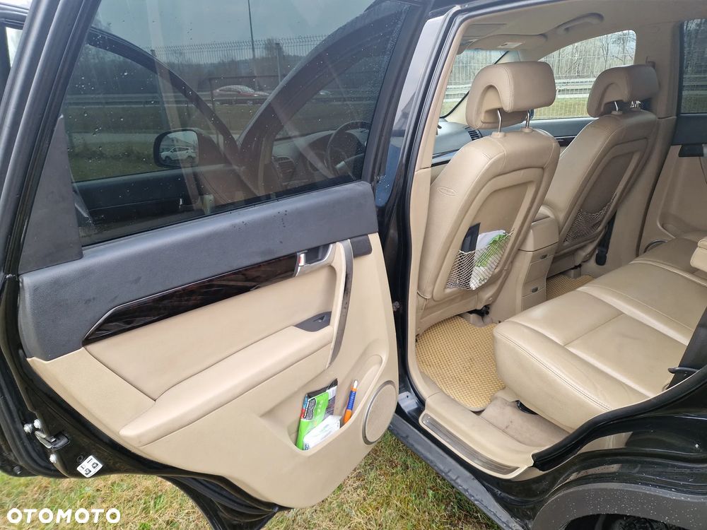 Chevrolet Captiva 2.0 d LT base - 9