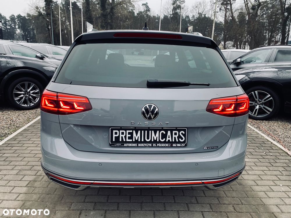 Volkswagen Passat Alltrack 2.0 TDI SCR DSG 4Motion - 15