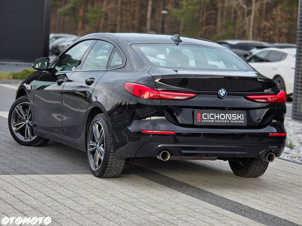 BMW Seria 2 220d xDrive Sport Line sport - 7