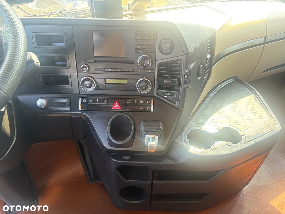 Mercedes-Benz Actros 2542 LNR - 10