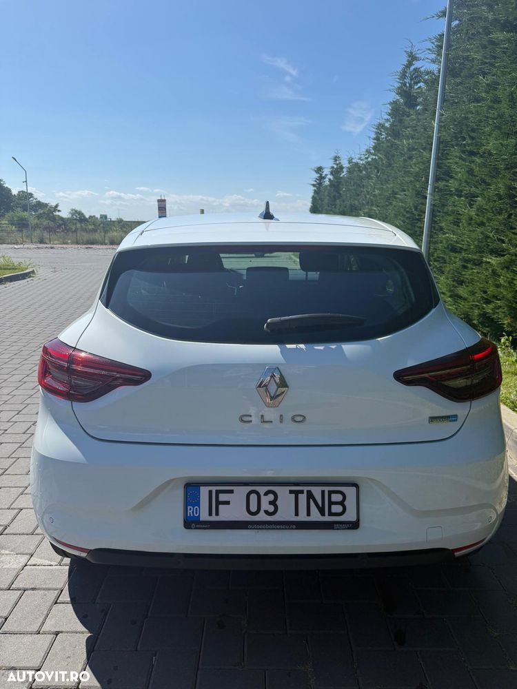 Renault Clio V E-Tech 145 Techno - 4