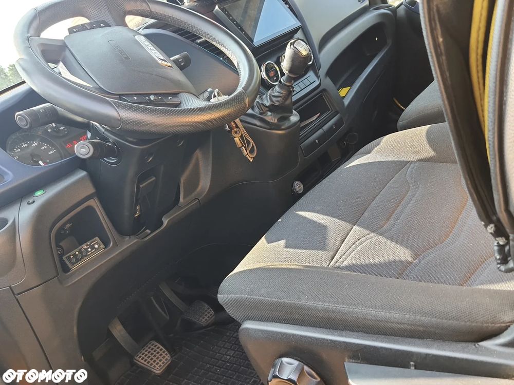 Iveco TURBO DAILY/ DIGICROSS - 7