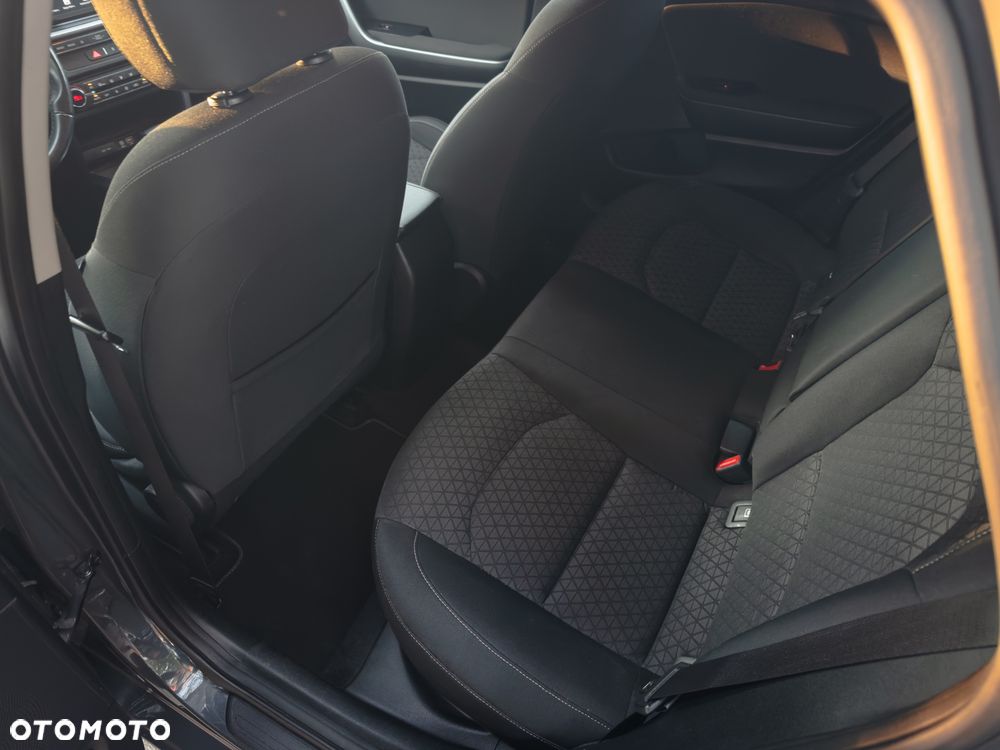 Kia Ceed 1.4 T-GDI L DCT - 29