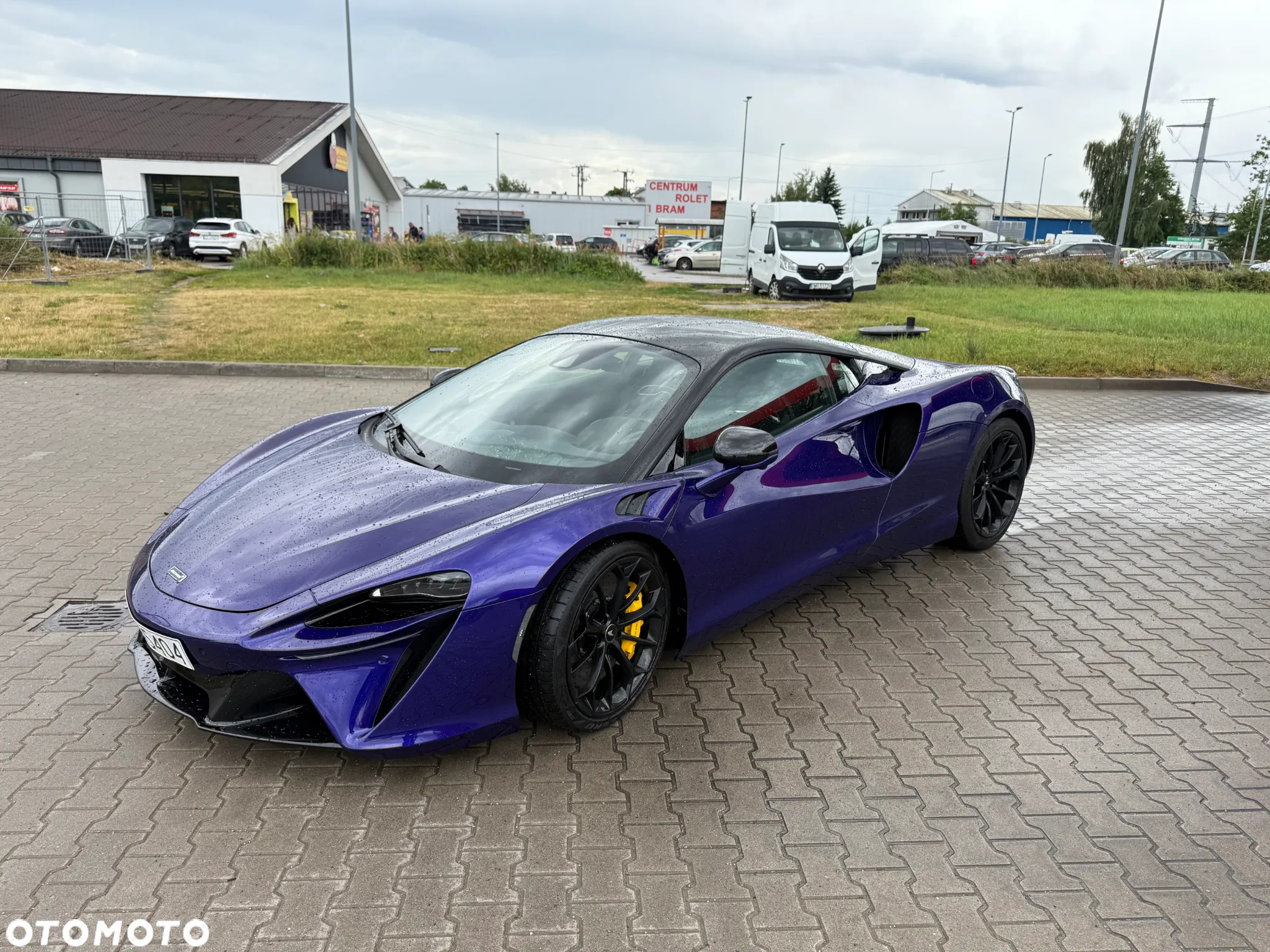 McLaren Artura - 16