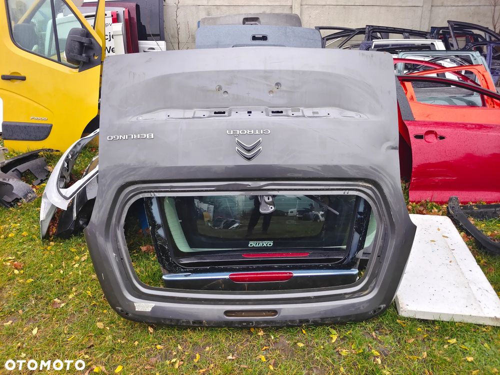 BERLINGO PARTNER IV rifter combo e 18- klapa tylna tył - 1