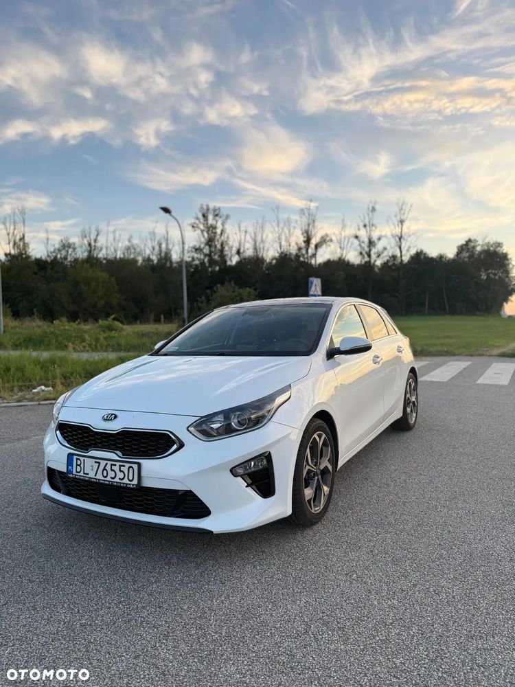 Kia Ceed 1.4 T-GDI DCT OPF Platinum Edition - 4