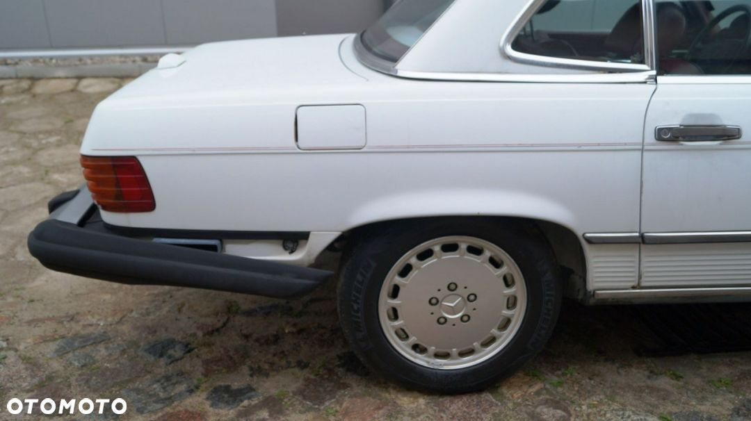 Mercedes-Benz SL - 11