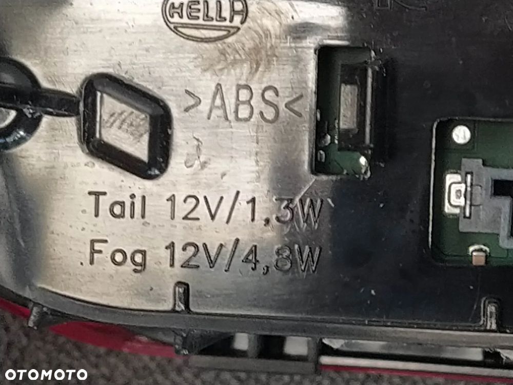 VOLVO XC60 II LAMPA LAMPY LEWA PRAWA TYŁ TYLNA W KLAPĘ ORYGINAŁ - 13