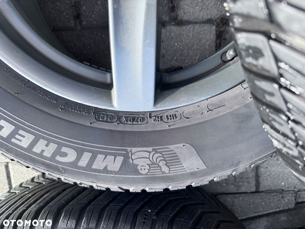 Felgi VolvoXC60 235/65/17 MICHELIN CROSSCLIMATE2 - 7