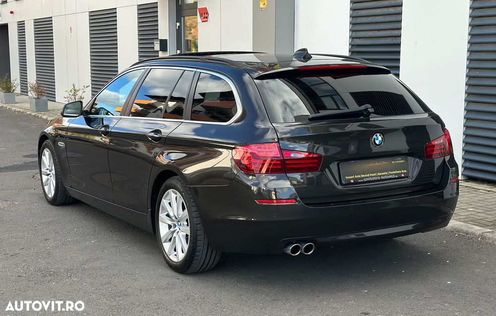 BMW Seria 5 525d Touring Aut. - 13