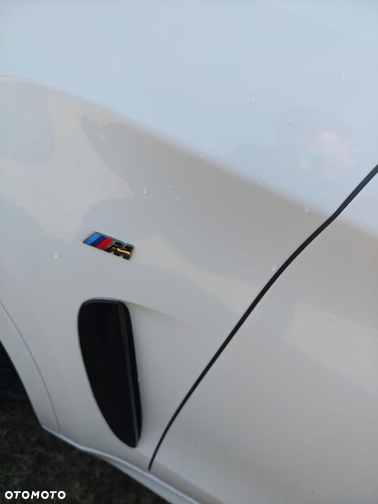 BMW X6M - 12