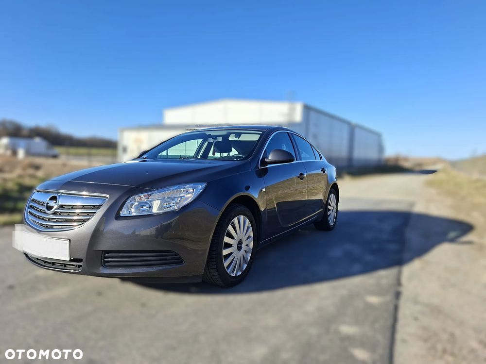 Opel Insignia - 2
