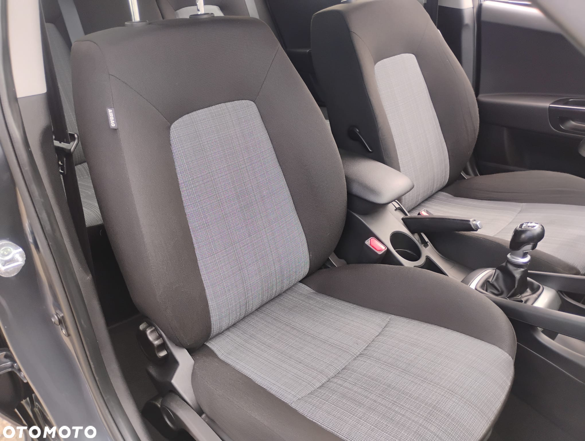 Kia Ceed Cee'd 1.6 CRDi XL - 31