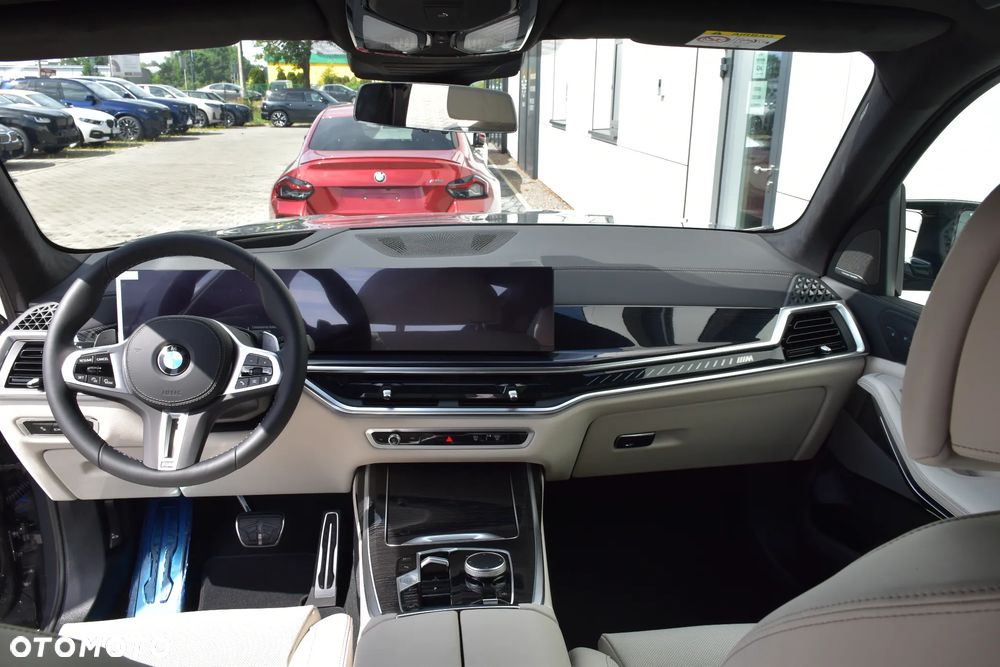 BMW X7 M60i xDrive mHEV sport - 22