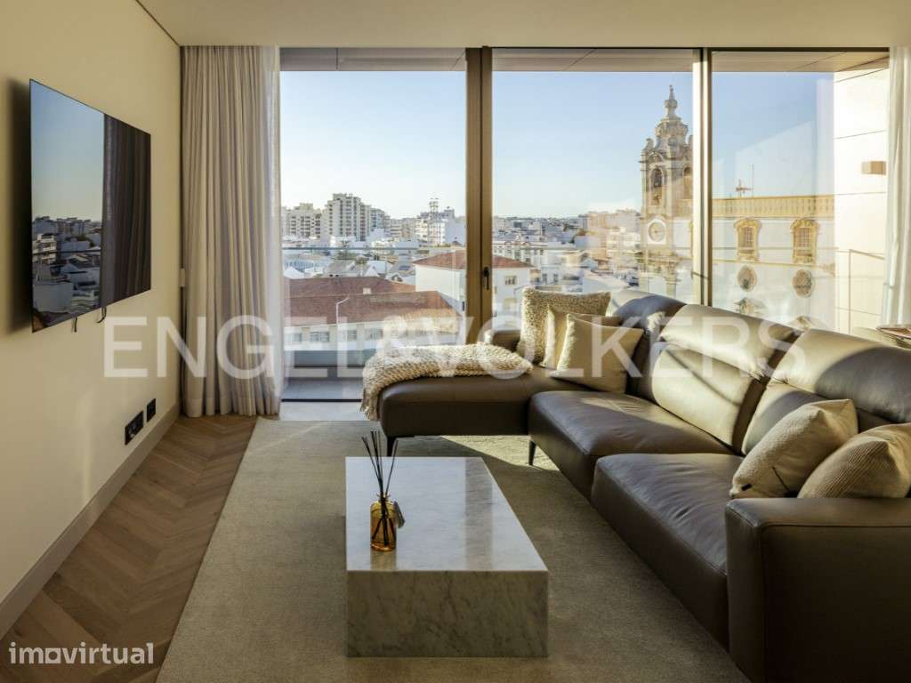 Edifício no centro de Faro - Grande imagem: 5/34
