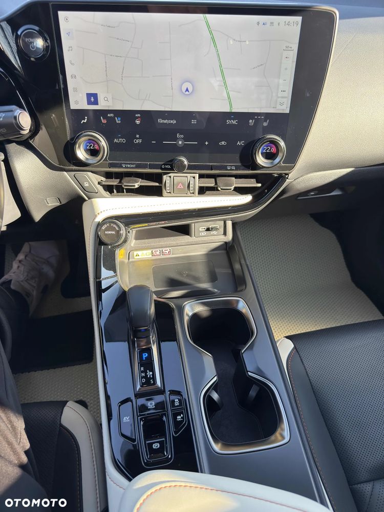 Lexus NX - 13