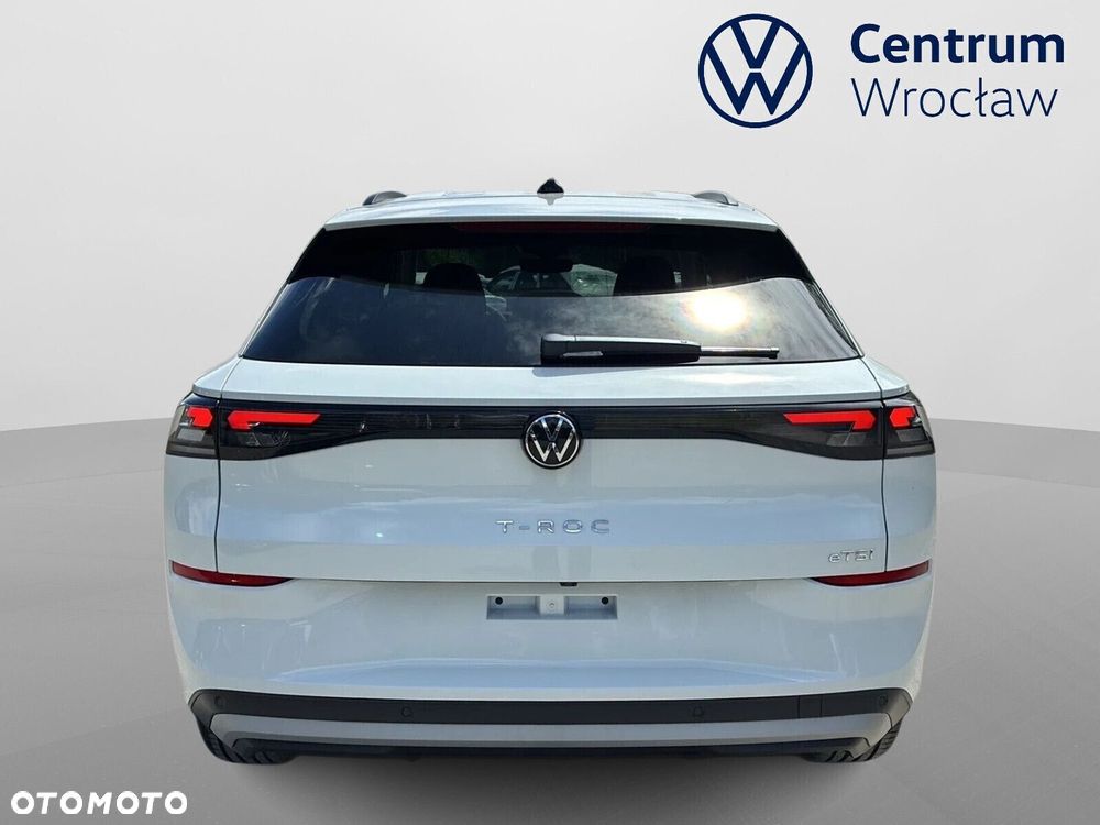 Volkswagen T-Roc - 10