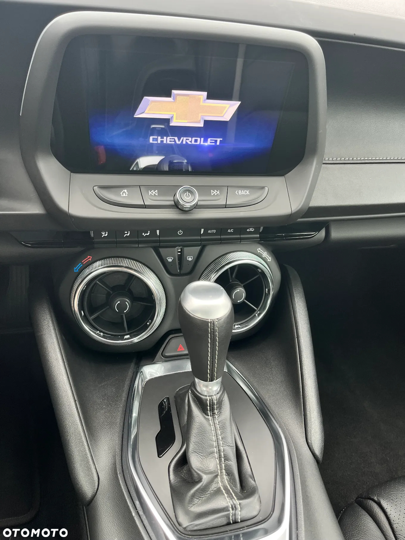Chevrolet Camaro - 21