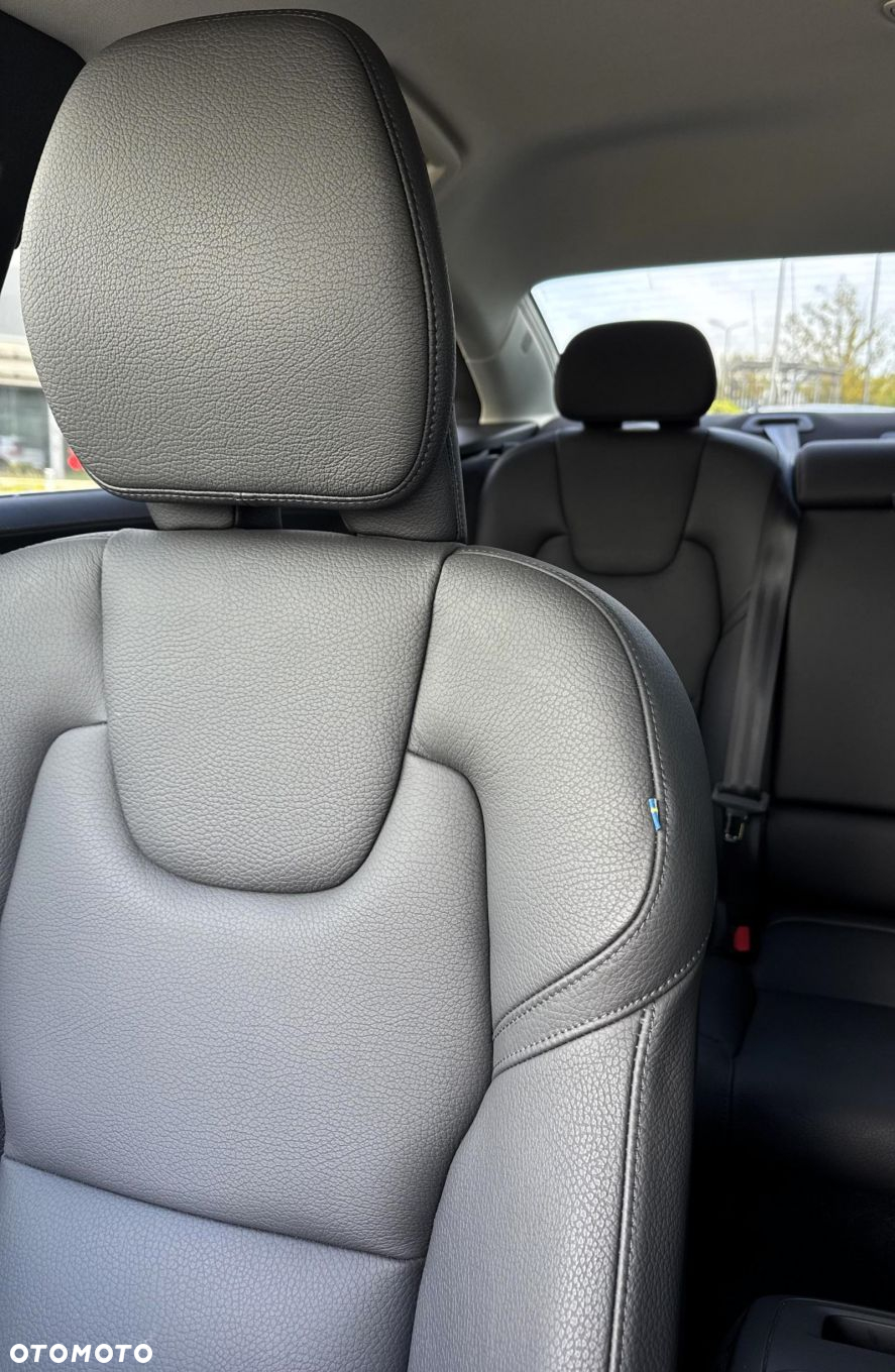 Volvo S90 - 24
