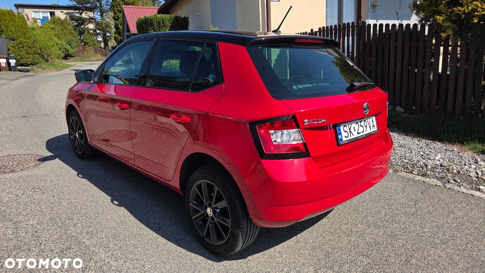 Skoda Fabia 1.0 TSI Style Color DSG - 4