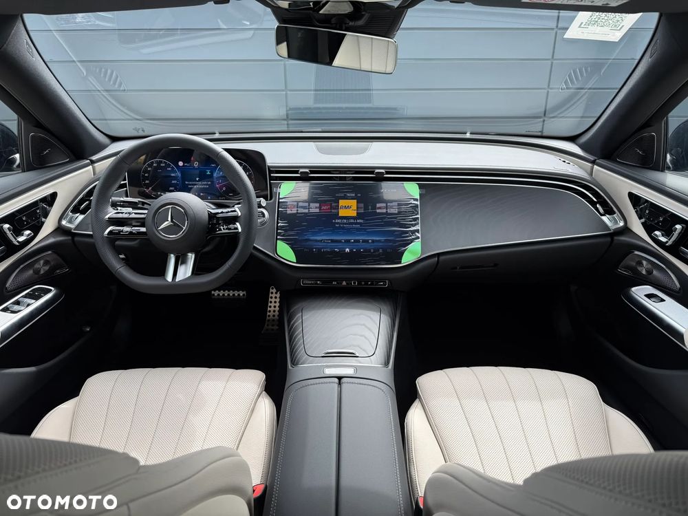 Mercedes-Benz Klasa E 200 mHEV 4-Matic AMG 9G-Tronic - 9