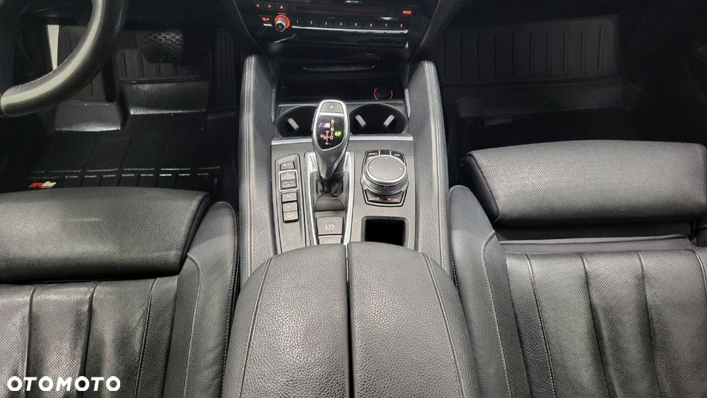 BMW X6M - 22