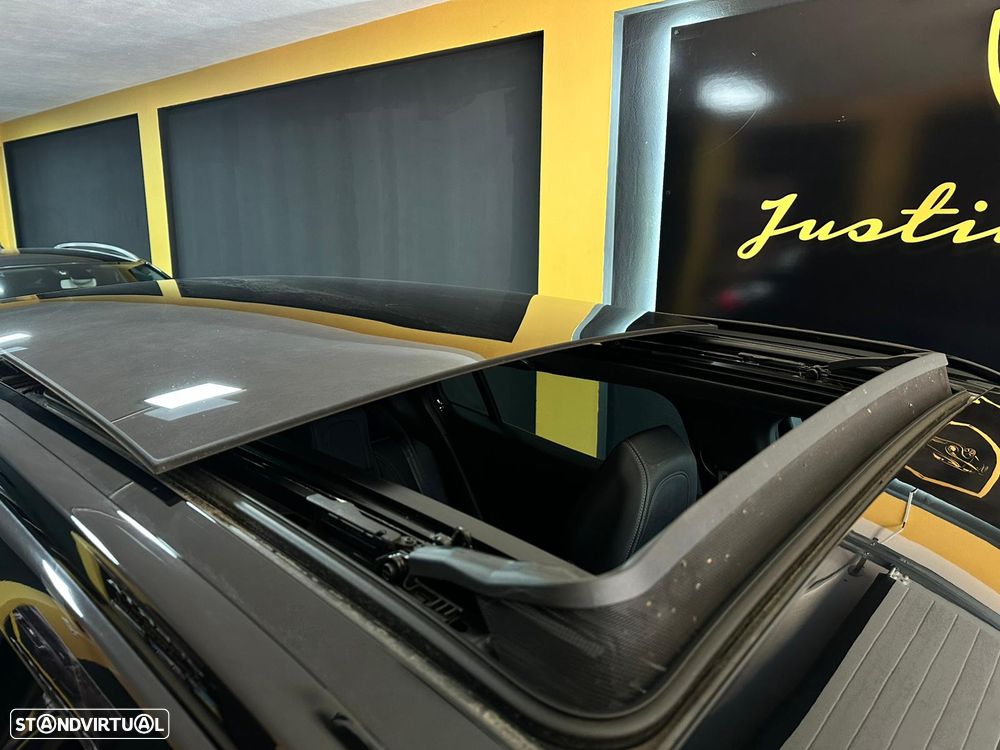 Peugeot 2008 PureTech 130 EAT8 GT Pack - 13