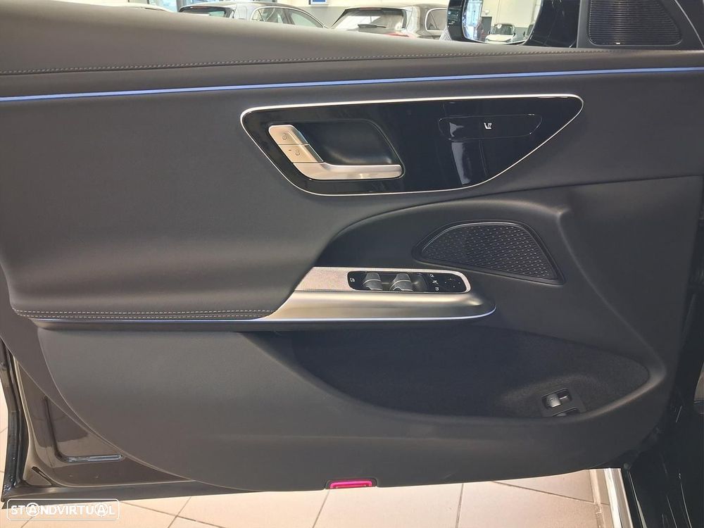 Mercedes-Benz E 300 Standard - 9