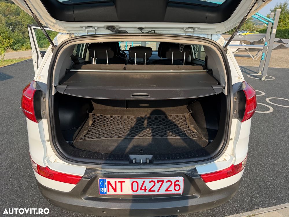 Kia Sportage 1.7 CRDI 2WD Vision - 19