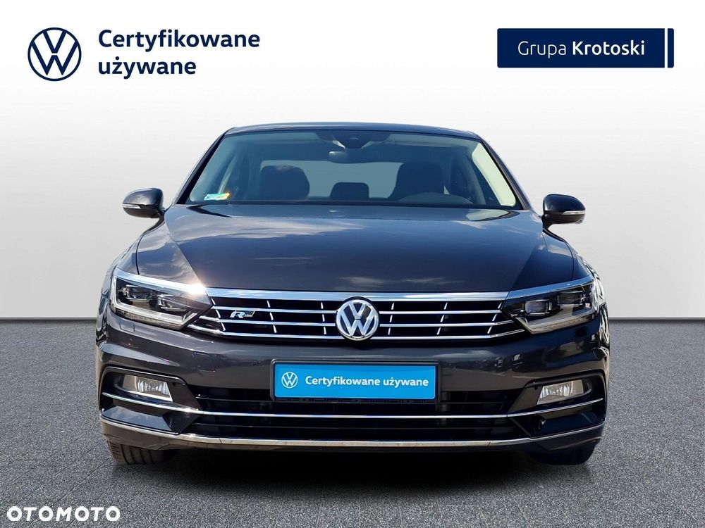 Volkswagen Passat 2.0 TDI SCR Highline - 11