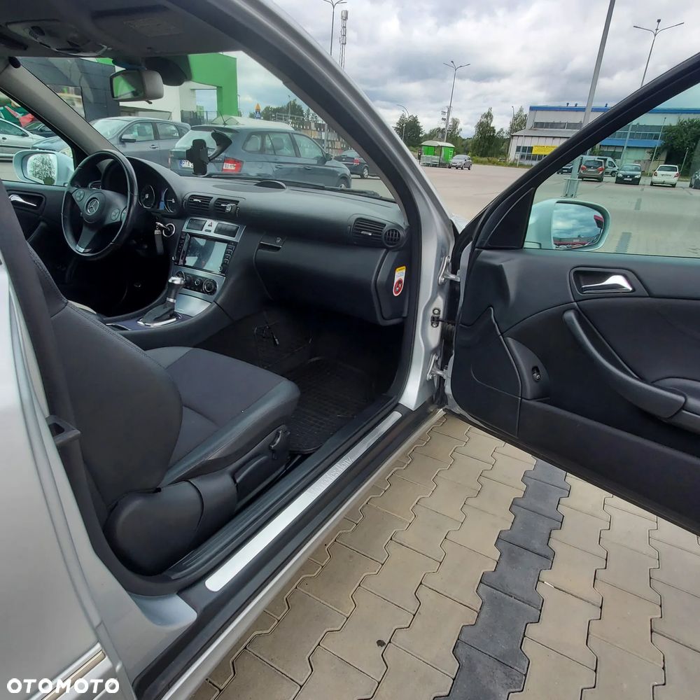 Mercedes-Benz CLC - 10
