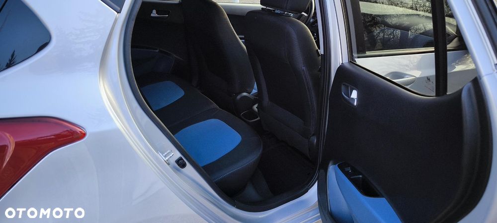 Hyundai i10 1.2 YES!+ - 12