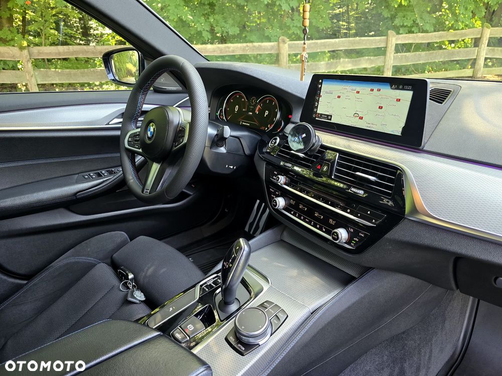 BMW Seria 5 530d M Sport sport - 19