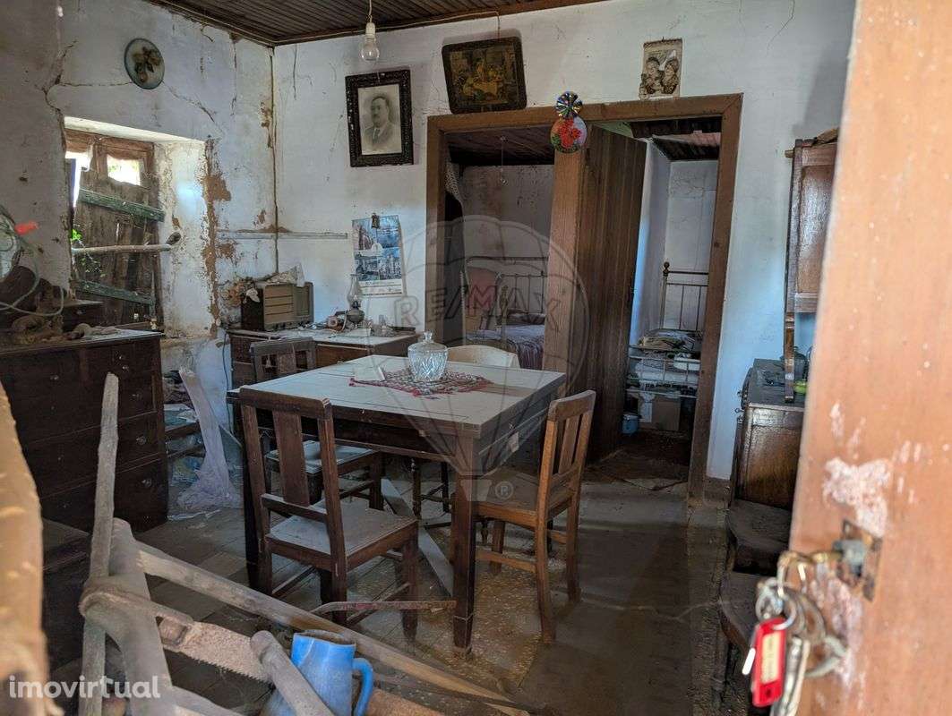 Moradia T2 para venda - Grande imagem: 4/8