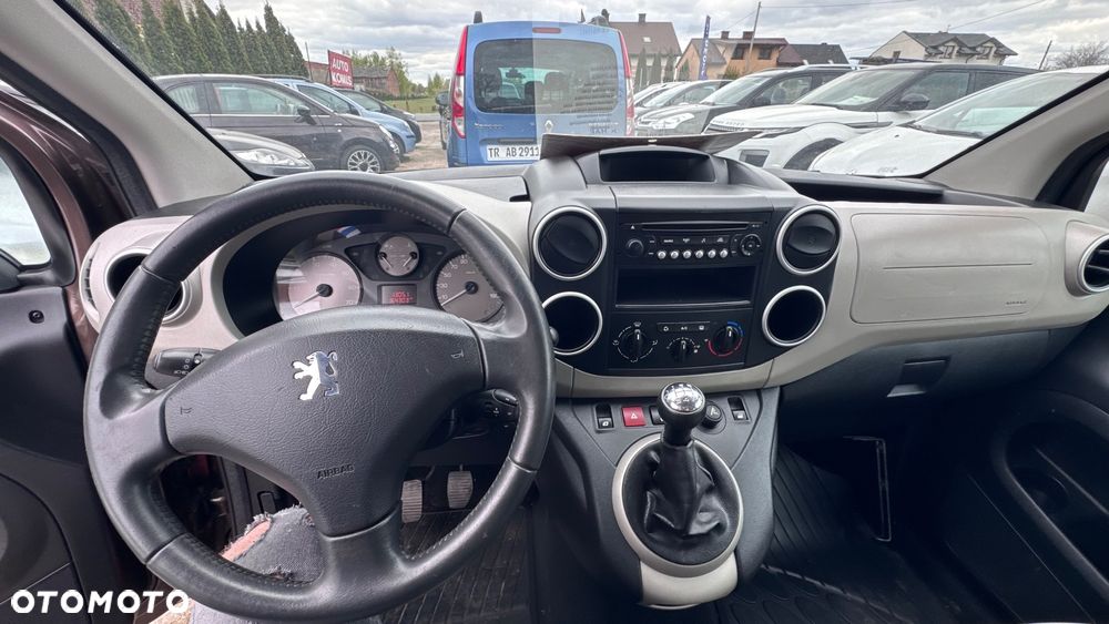 Peugeot Partner 100 Family - 13